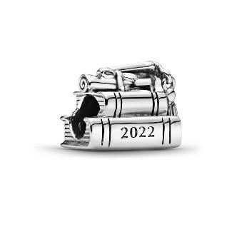 2022 Graduation Charm