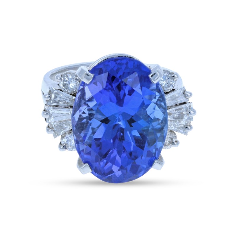 Large Oval Tanzanite & Diamond Ring 18KT