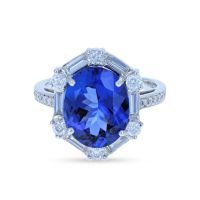Oval Tanzanite & Baguette/Round Diamond Ring 18KT