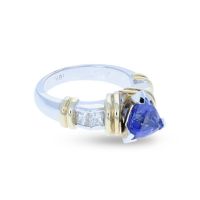 Two-Tone Tanzanite & Diamond Ring 18KT