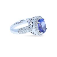 Oval Tanzanite & Round Diamond Ring 18KT