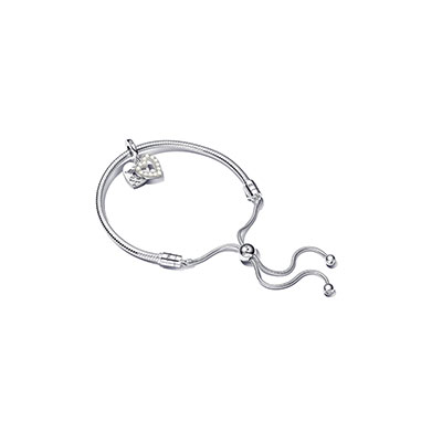 Pearlescent White Heart Bracelet Gift Set